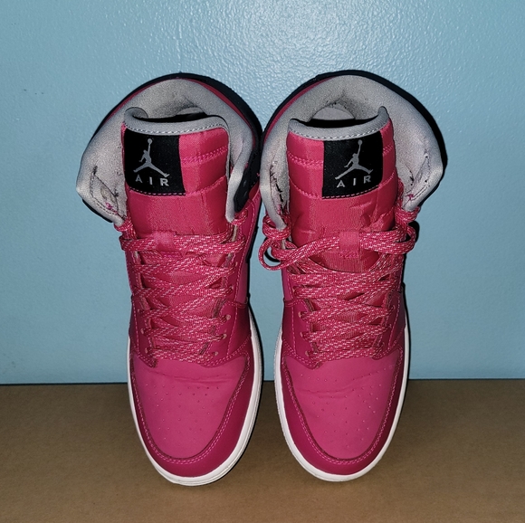 Nike Jordan 1 Retro High GG Vivid Pink 7Y - Picture 7 of 10